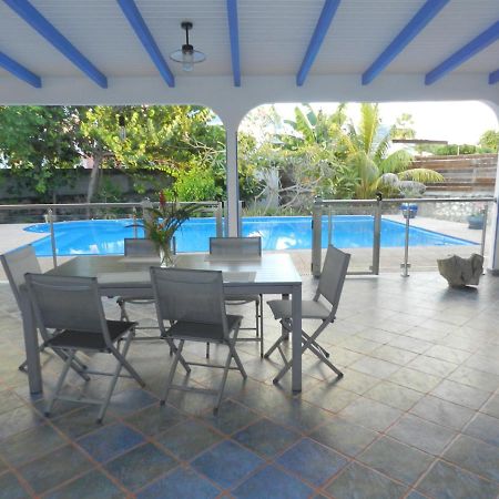Villa Le Bord Bleu Le Moule Bagian luar foto